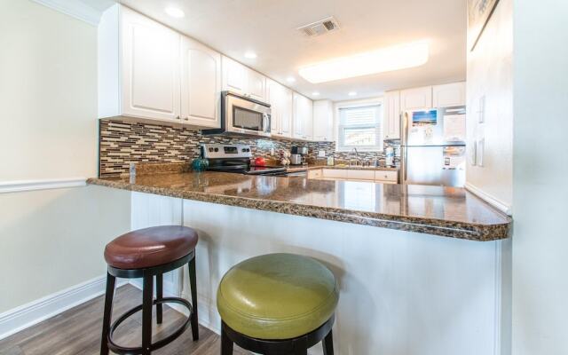 Sand Dollar Townhome #14- OLD