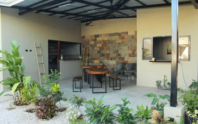 Hotel Huacas