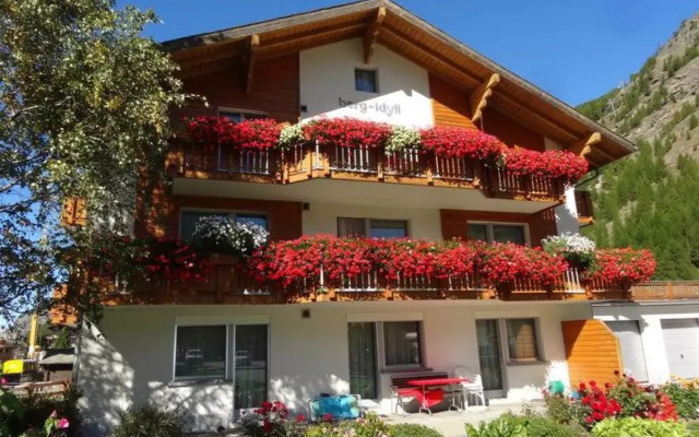 Berg-idyll Saas-grund