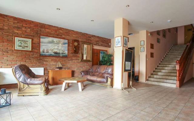 Hotel Laguna Slapy