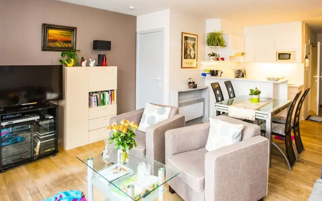 Cozy Stay Near the Coast