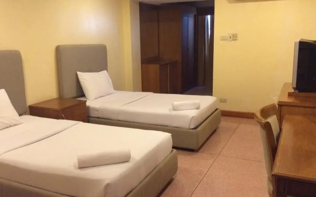 Sri Ayutthaya Thanee Hotel