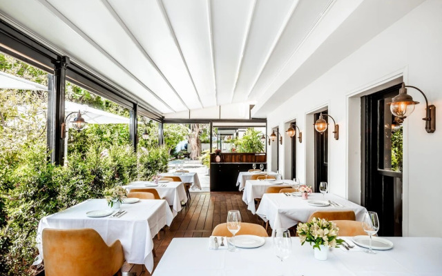 Lear Sense - Experience Luxury Hotel