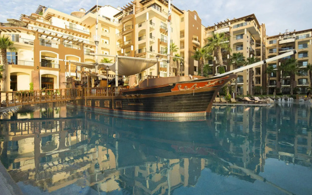 Villa del Arco Residences