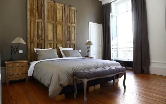 41 Maufoux by Bruno Colin