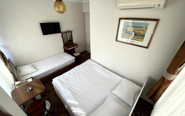 Headman Hotel