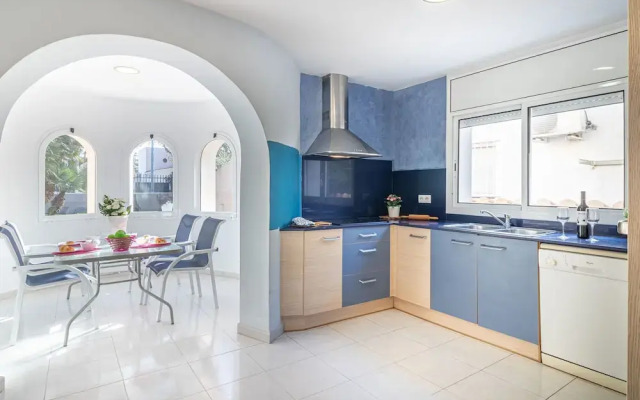 Modern Villa with Private Pool in Empuriabrava Spain