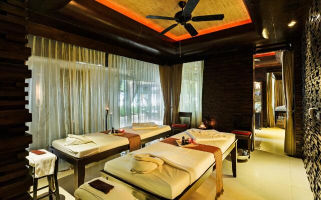 Impiana Beachfront Resort Patong, Phuket