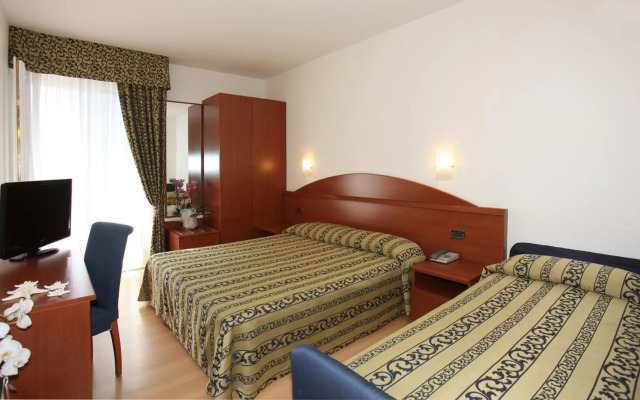 Hotel Santiago