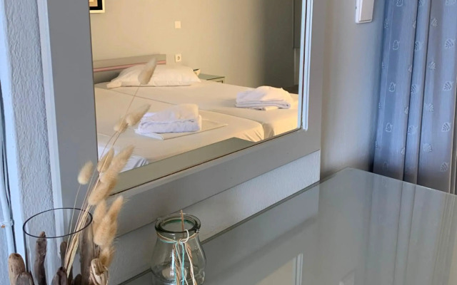Ermis Suites