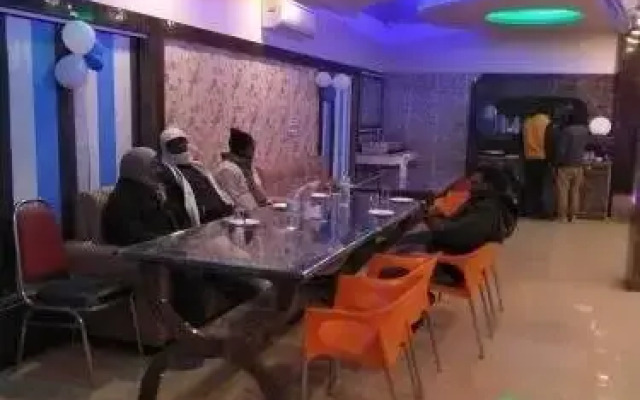 Hotel Shahenshah