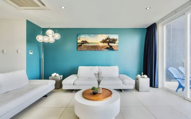 Las Islas Condominiums