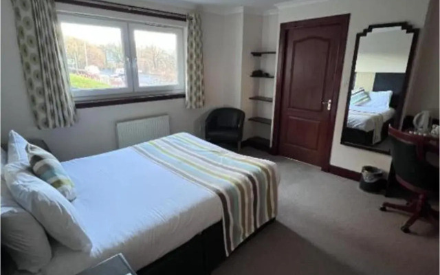 Lochway Hotel