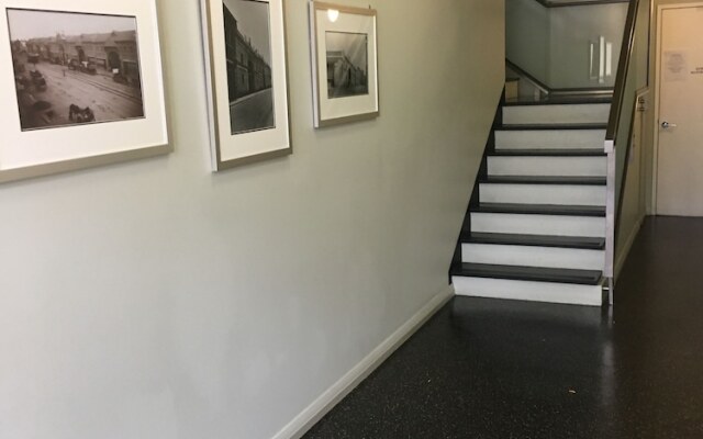 City Escape 2BD in Adelaides East End 1