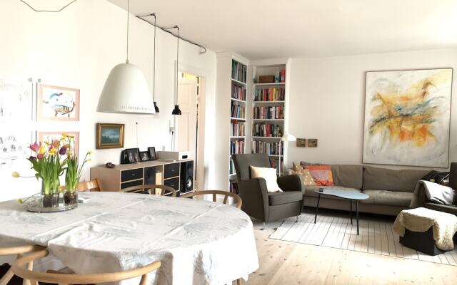 Apartment near Lakes 547 - 1