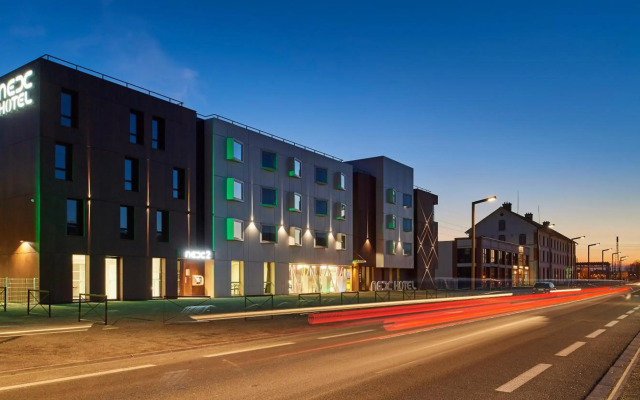 Le NexHotel
