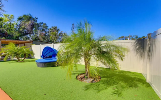 Saltwater Pool & Putting Green: Bradenton Oasis