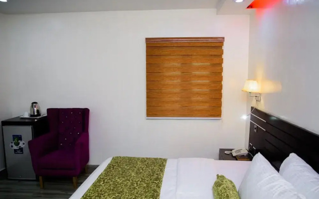Whitevill Hospitality and homes