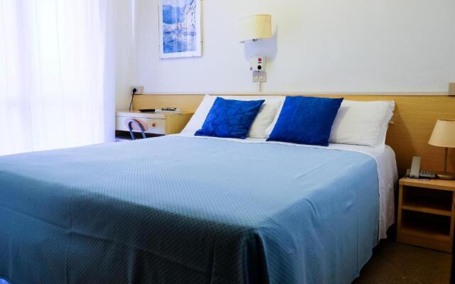 Hotel Desiree