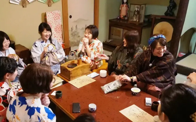 GUESTHOUSE Kinosaki Wakayo - Hostel, Caters to Women