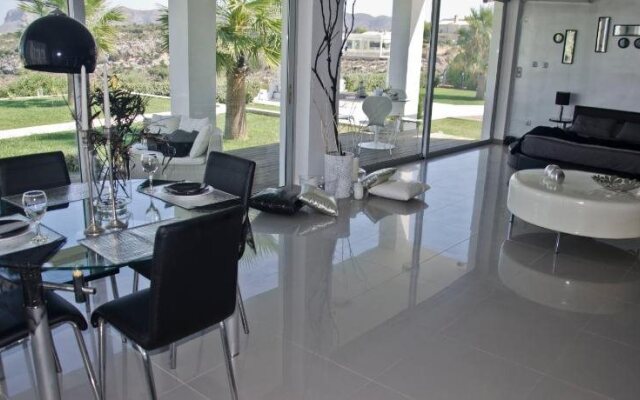 Reveli Wedding Venue & Villas