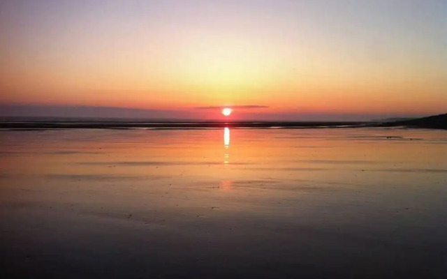 2 Bed Lodge - Sleeps 5 - Parking - Pets - Wifi