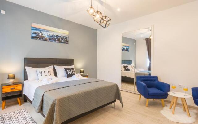 Rooms Sea & Sun with private parking - AE1111