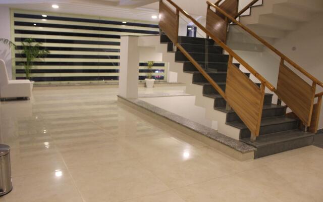 Hotel Rama Trident