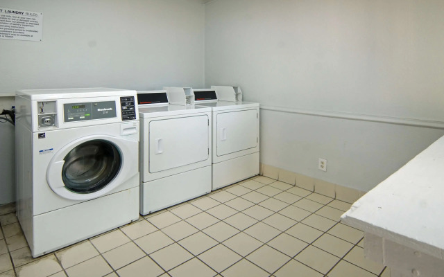 Motel 6 Lancaster, TX - DeSoto - Lancaster