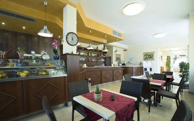 Villa Hotel del Sole