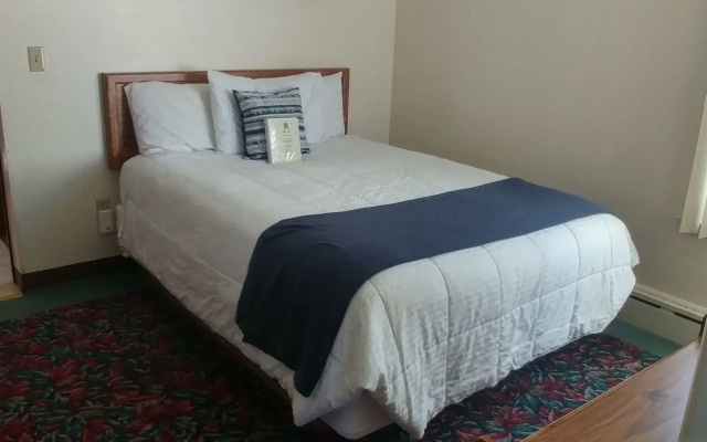 Cedar Motor Inn