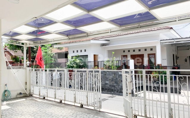 Oma Uti Syariah RedPartner near Stasiun Lempuyangan