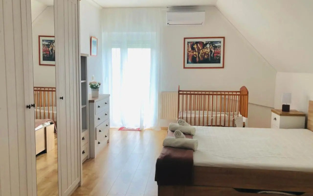 Virág Apartman