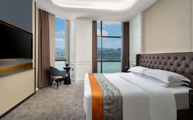 Ramada By Wyndham Yichang Riverside