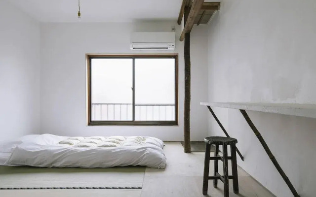 Atelier & Hostel Nagisa-Ura