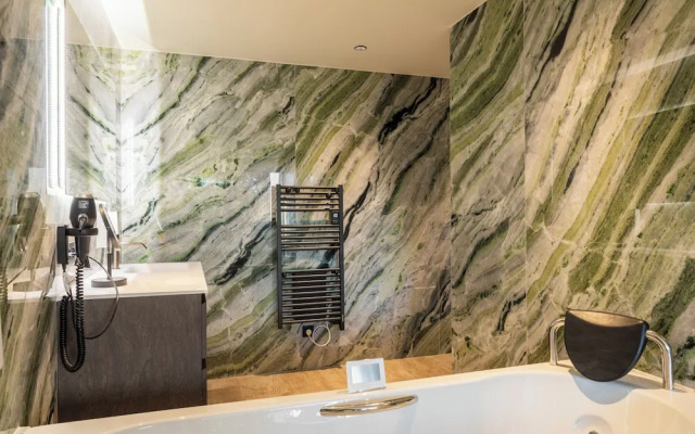 CC Nomie Hôtel Restaurant