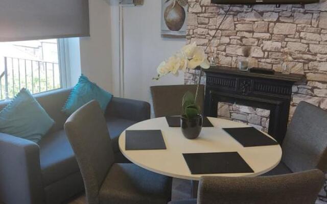 Hilltop Place Suites Flat Above 250