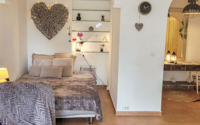 VANEAU Somptueux appartement 3P proche de la Croisette et ses plages