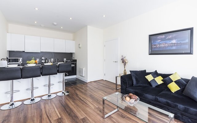 Heron House Apartments