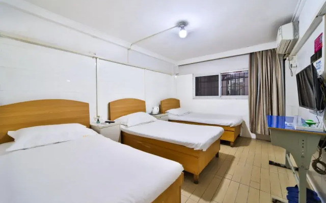 Huadu Hostel