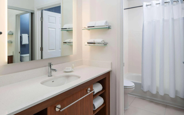 Sonesta ES Suites New Orleans Convention Center