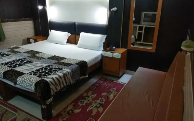 Zigzag Hostel Agra