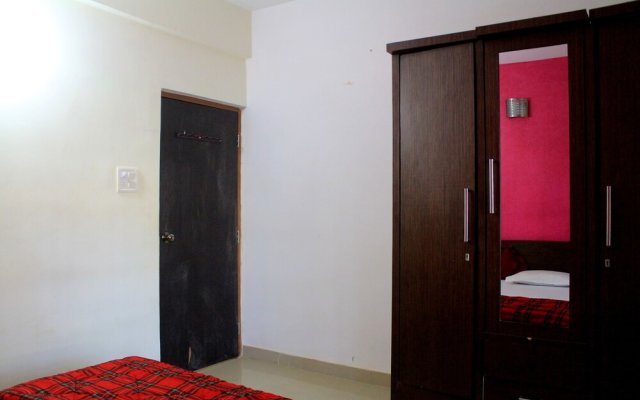 Spacious Fully AC Apartment - CM040