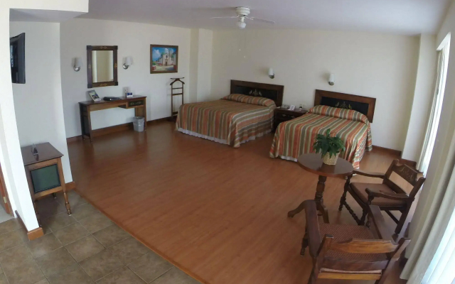 Hotel Plaza Uruapan