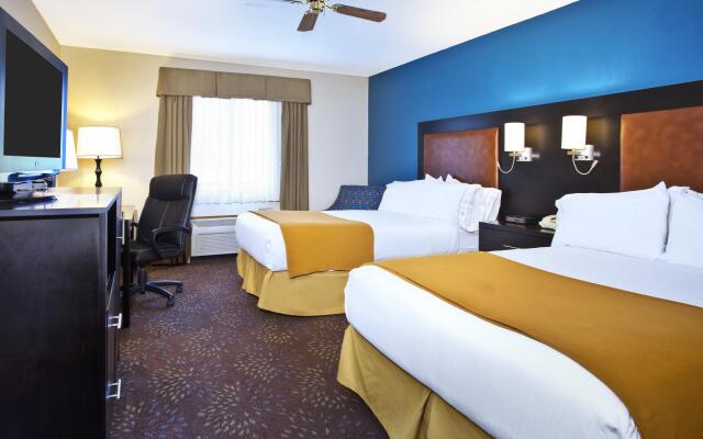 Holiday Inn Express Mackinaw City, an IHG Hotel