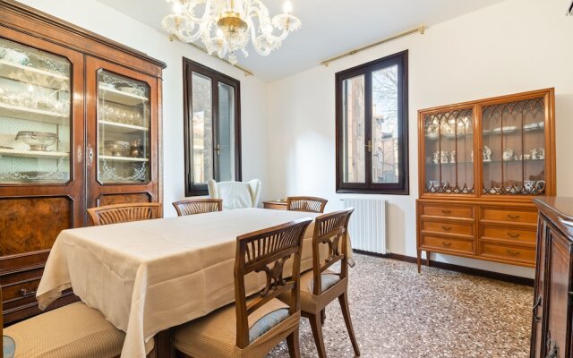 Del Remer Apartment - 5mins from San Marco sq