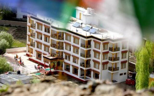 Hotel Chube