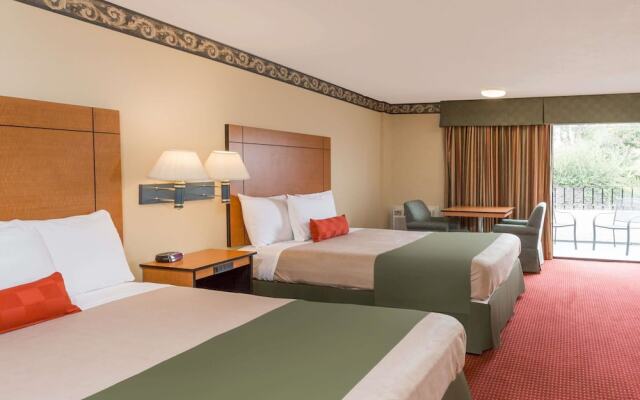 Travelodge By Wyndham San Clemente Beach