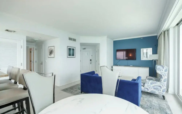 Residences at Fontainebleau Miami