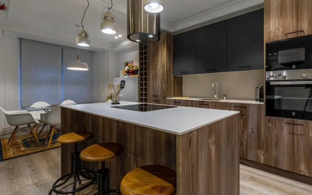 110 M2 Central apartment in Abando Close To Guggenheim with parking